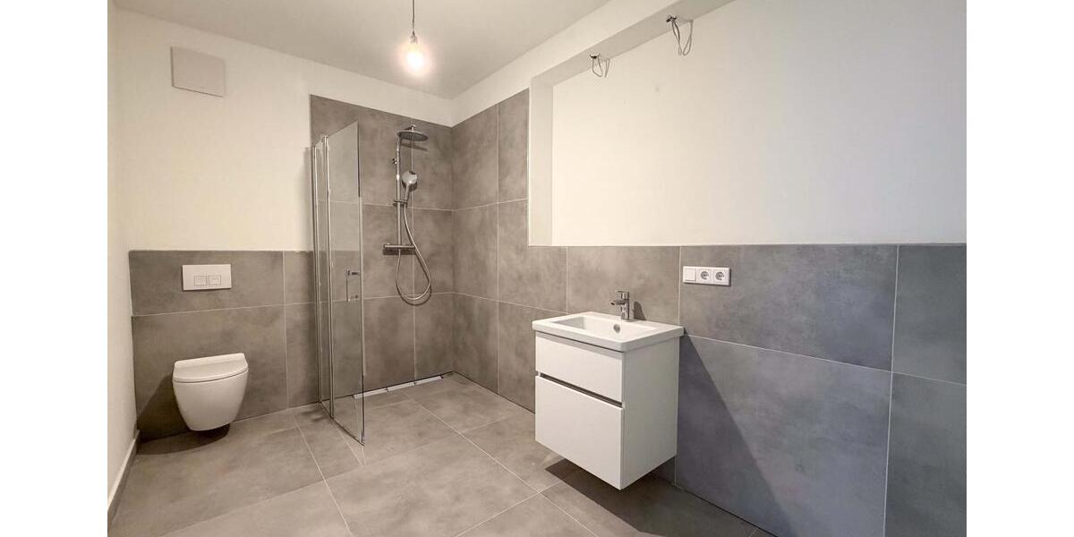 Etagenwohnung Düsseldorf Pempelfort - 3 Zimmer, 87 m&sup2;, 1.574&euro; | Angebot:26285178