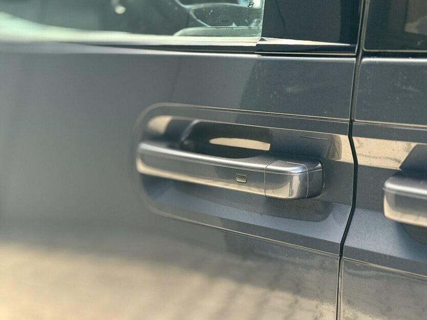 Hyundai Staria / 9 Sitze / El.Türen / 360° Kamera / PANO 20.000 km 42.990 € Mönchengladbach 41066