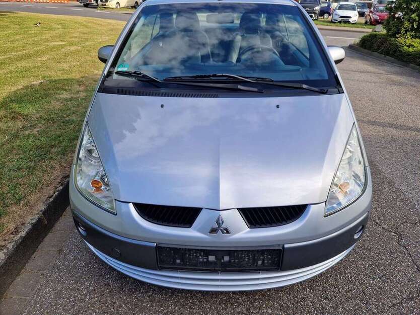 Mitsubishi Colt 79.000 km 3.900 € Kempen 47906