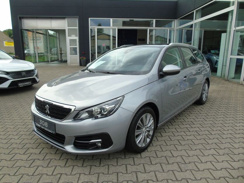 Peugeot 308 112.481 km 8.990 € Moers 47445