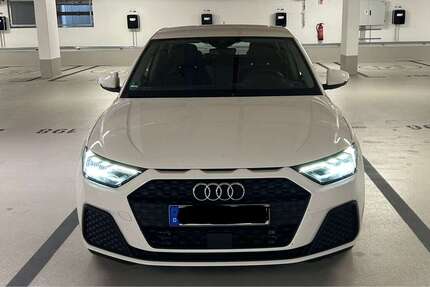Audi A1 13.500 km 20.000 &euro; Düsseldorf 40477