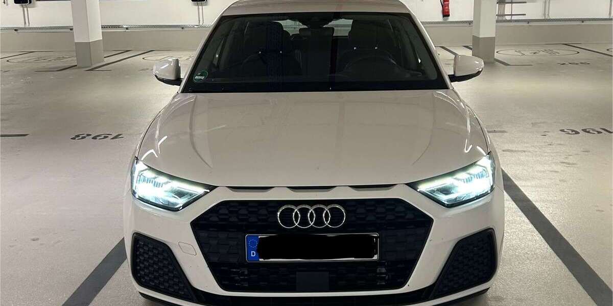 Audi A1 13.500 km 20.000 &euro; Düsseldorf 40477