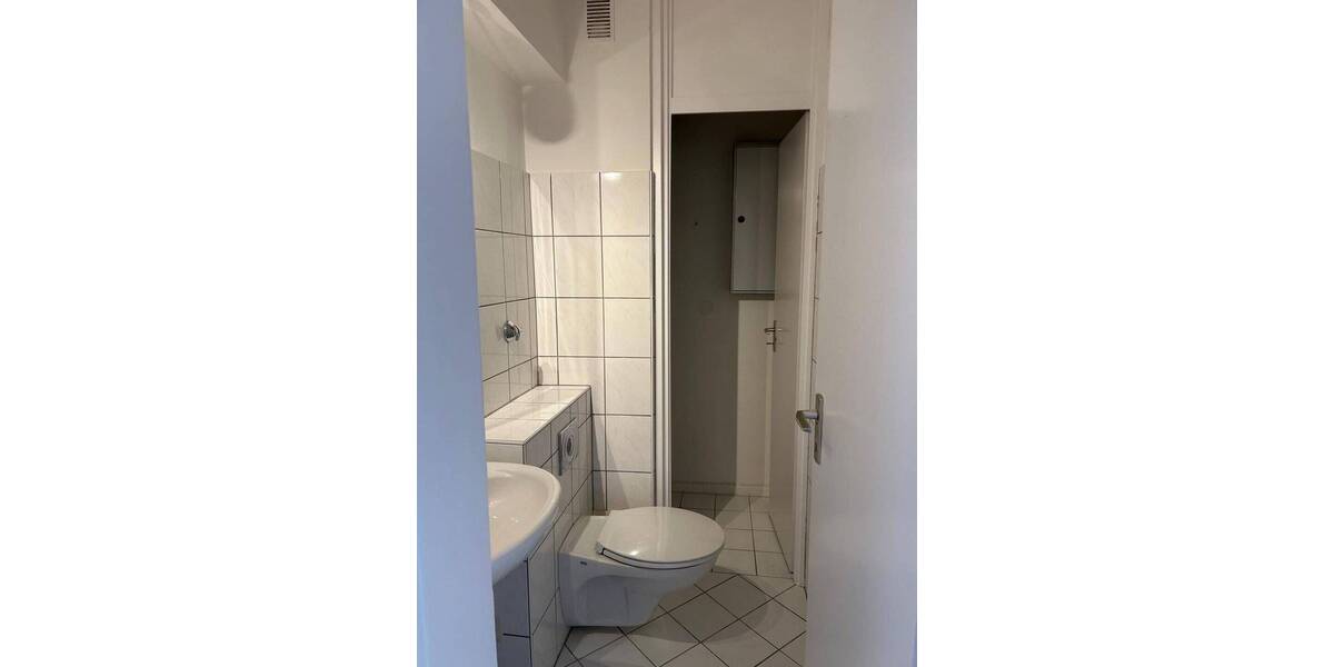 Etagenwohnung Essen Bergerhausen - 3 Zimmer, 80 m&sup2;, 580&euro; | Angebot:25668037