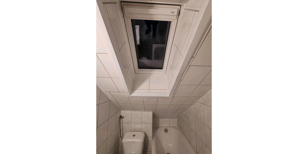Dachgeschoßwohnung Duisburg Beeck - 3 Zimmer, 55 m&sup2;, 515&euro; | Angebot:26176978