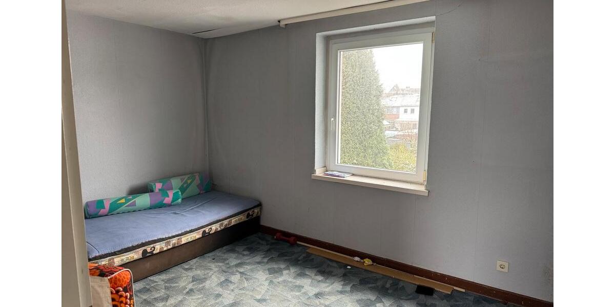 Doppelhaushälfte Duisburg Rheinhausen - 4 Zimmer, 90 m&sup2;, 220.000&euro; | Angebot:25087979