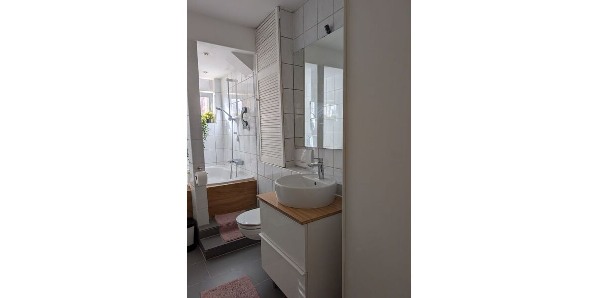 Provisionsfrei* Ideal für Paare und kleine Familien: 3-Zimmer Altbauwohnung in Düsseldorf Oberbilk - Etagenwohnung Düsseldorf Oberbilk | Angebot:25239509