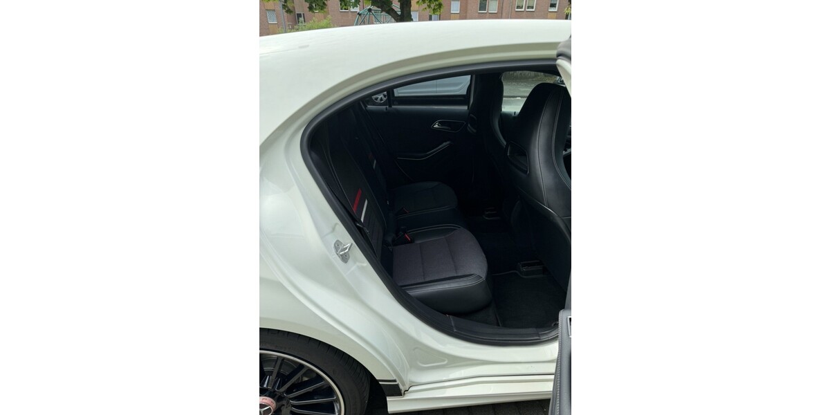 Mercedes-Benz A 180 157.000 km 14.000 &euro; Duisburg 47051