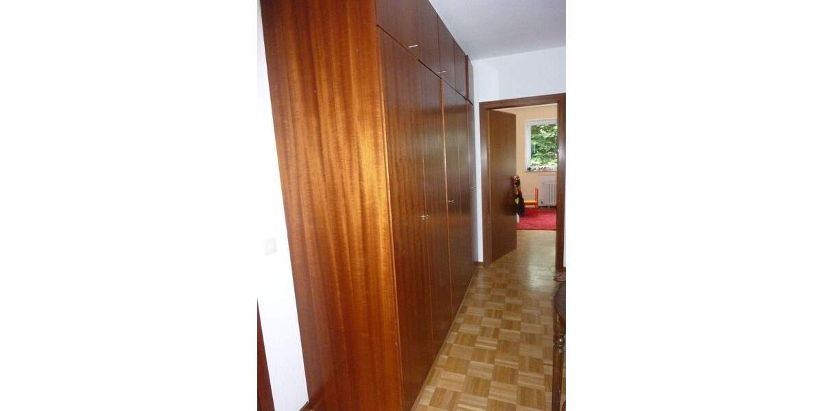 Etagenwohnung Düsseldorf Mörsenbroich - 3 Zimmer, 95 m&sup2;, 380.000&euro; | Angebot:24555901