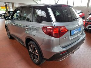 Suzuki Vitara 1.4 Comfort+ 4x4 Pano Alu Schutzleisten 67.706 km 16.190 € HAAN 42781