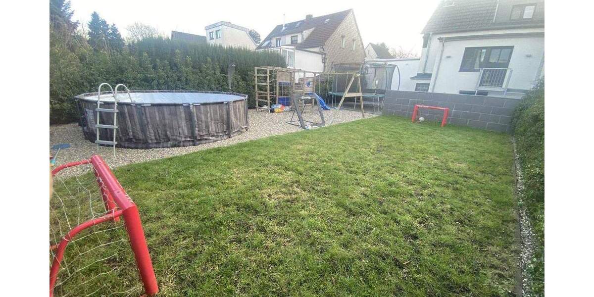 Doppelhaushälfte Duisburg Huckingen - 7 Zimmer, 120 m&sup2;, 629.000&euro; | Angebot:25087157