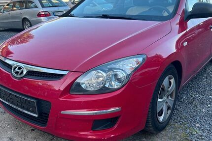 Hyundai i30 148.000 km 2.000 &euro; Kaarst 41564