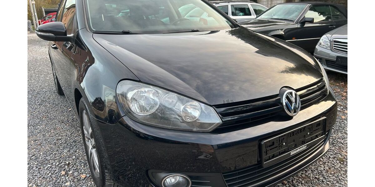 VW Golf 99.400 km 7.599 &euro; Kaarst 41564