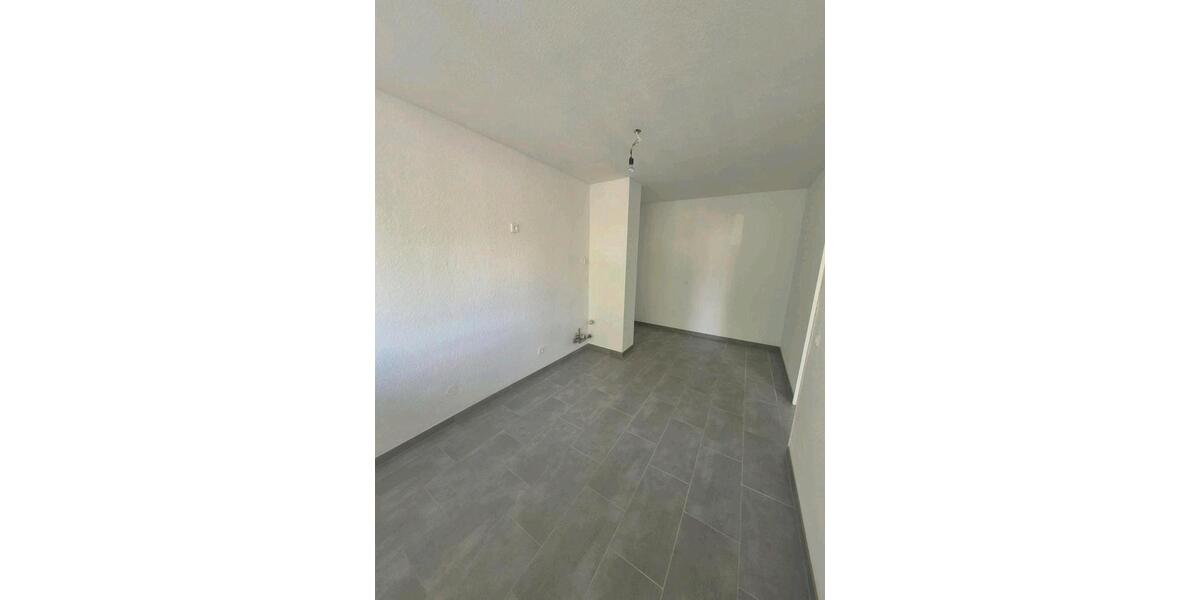 Erdgeschoßwohnung Krefeld Benrad - 3 Zimmer, 73 m&sup2;, 129.500&euro; | Angebot:27055676