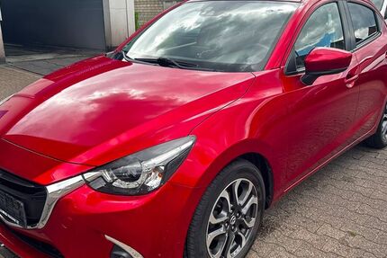 Mazda 2 38.700 km 13.900 &euro; Oberhausen 46117