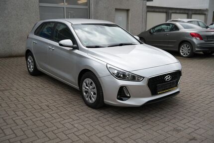 Hyundai i30 55.620 km 9.999 &euro; Bottrop 46240