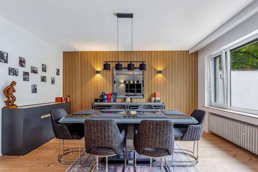 Wohnung zum Kaufen in Neuss 275.000 € 93.33 m² 3 zimmer