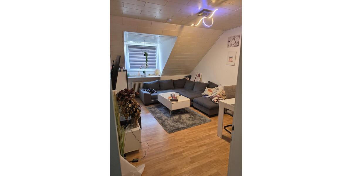 Dachgeschoßwohnung Essen Stadtbezirk IV - 3 Zimmer, 51 m&sup2;, 82.000&euro; | Angebot:26877408