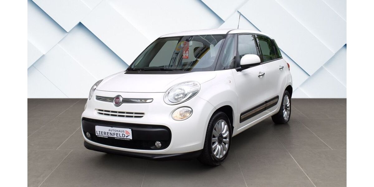 Fiat 500L 123.765 km 5.990 &euro; Düsseldorf 40231