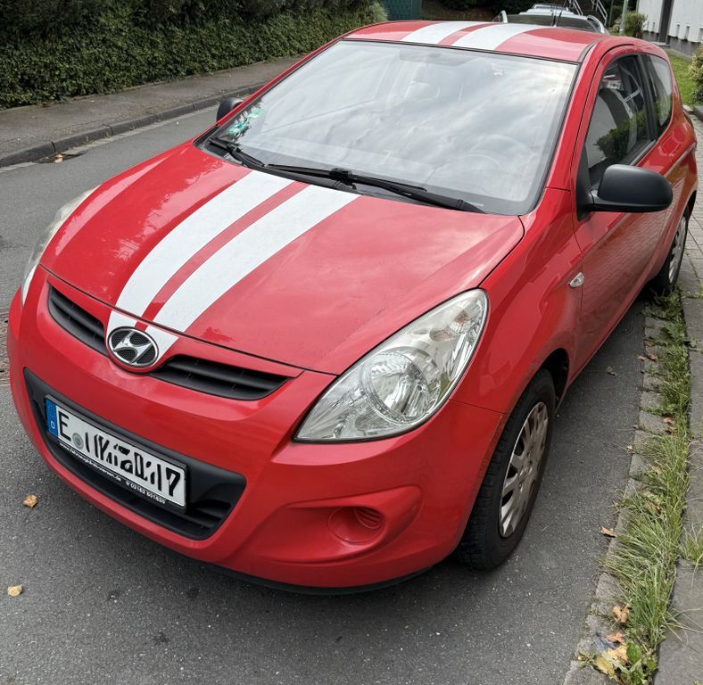 i20
