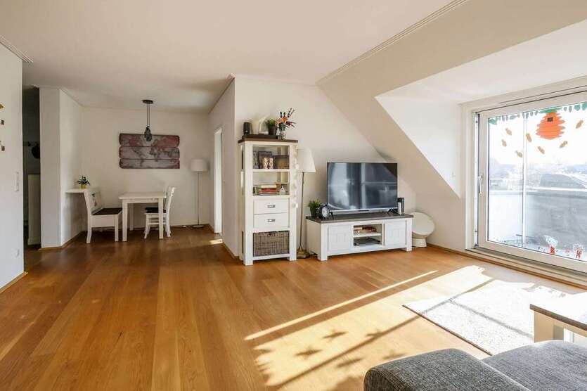 Wohnung zum Kaufen in Essen 389.000 € 98.9 m²
