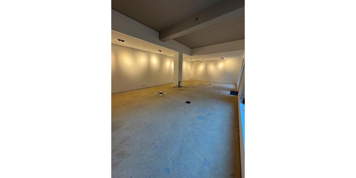 Gewerbeobjekt Düsseldorf Oberbilk - 1.445&euro; | Angebot:25084232