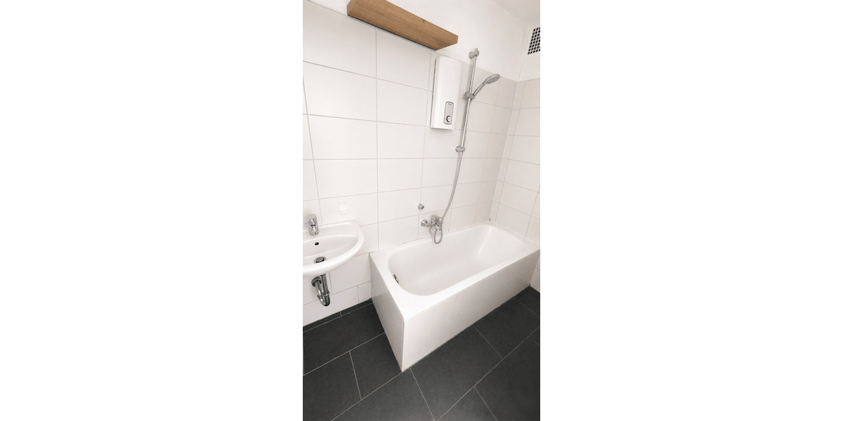 Etagenwohnung Oberhausen Alstaden-Ost - 5 Zimmer, 87 m&sup2;, 530&euro; | Angebot:26788204