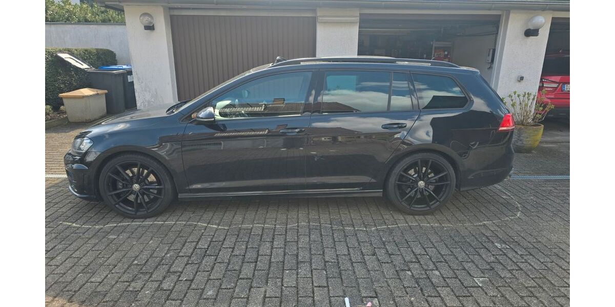VW Golf 134.500 km 19.400 &euro; Dinslaken 46535
