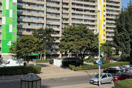 Traum-Ausblick über den Rhein + großer Balkon + Selbstnutzung oder Vermietung möglich 3 zimmer