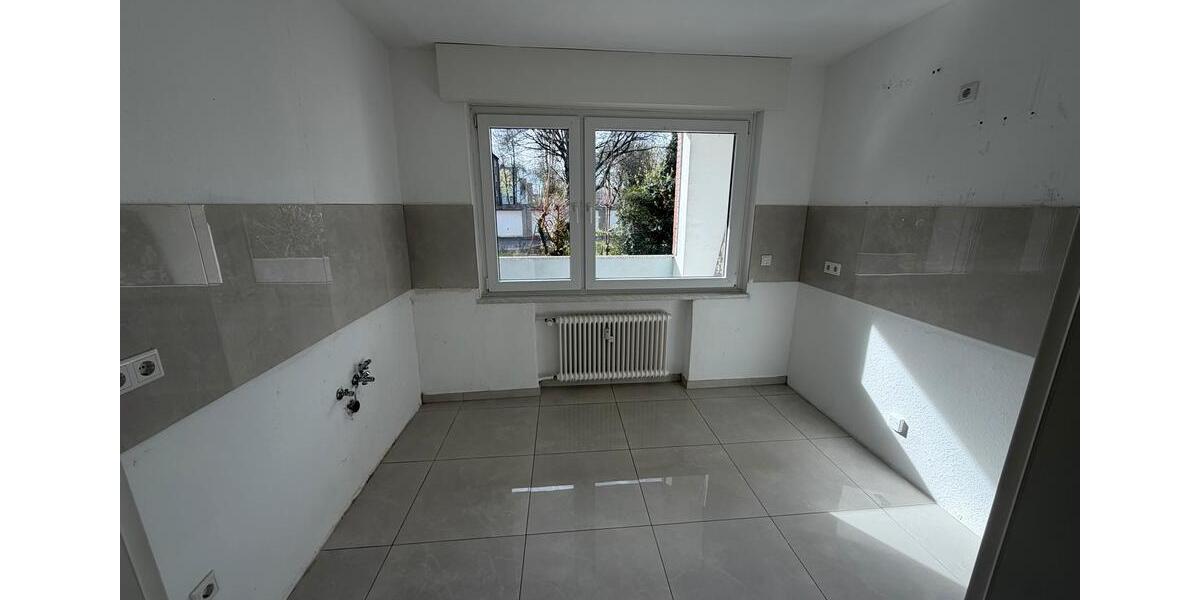 Erdgeschoßwohnung Duisburg Hamborn - 3.5 Zimmer, 71 m&sup2;, 710&euro; | Angebot:25547526