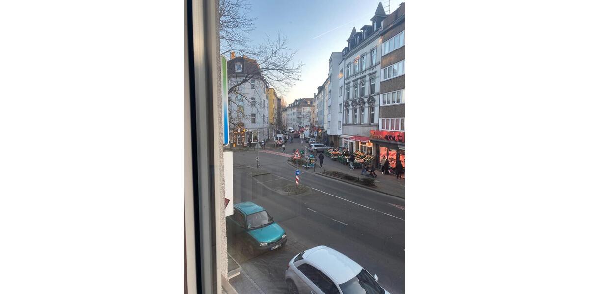 Etagenwohnung Düsseldorf Oberbilk - 3 Zimmer, 67 m&sup2;, 580&euro; | Angebot:24616426