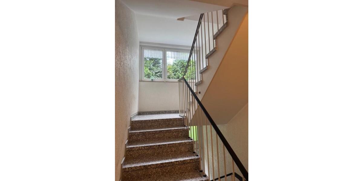 Erdgeschoßwohnung Gelsenkirchen Ückendorf - 5 Zimmer, 101 m&sup2;, 169.000&euro; | Angebot:27077718