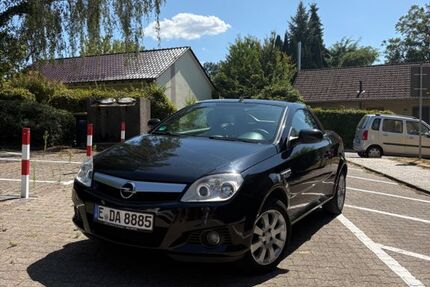 Opel Tigra 93.500 km 1.750 &euro; Essen 45277