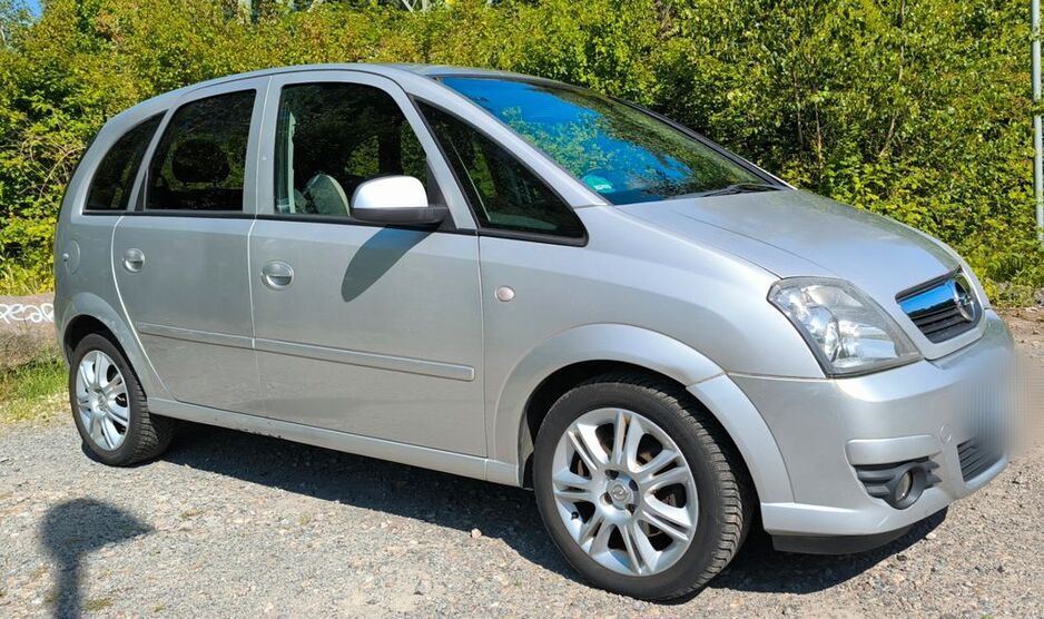Opel Meriva 110.000 km 3.500 € Essen 45359