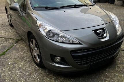 Peugeot 207 150.900 km 3.300 &euro; Gelsenkirchen 45879