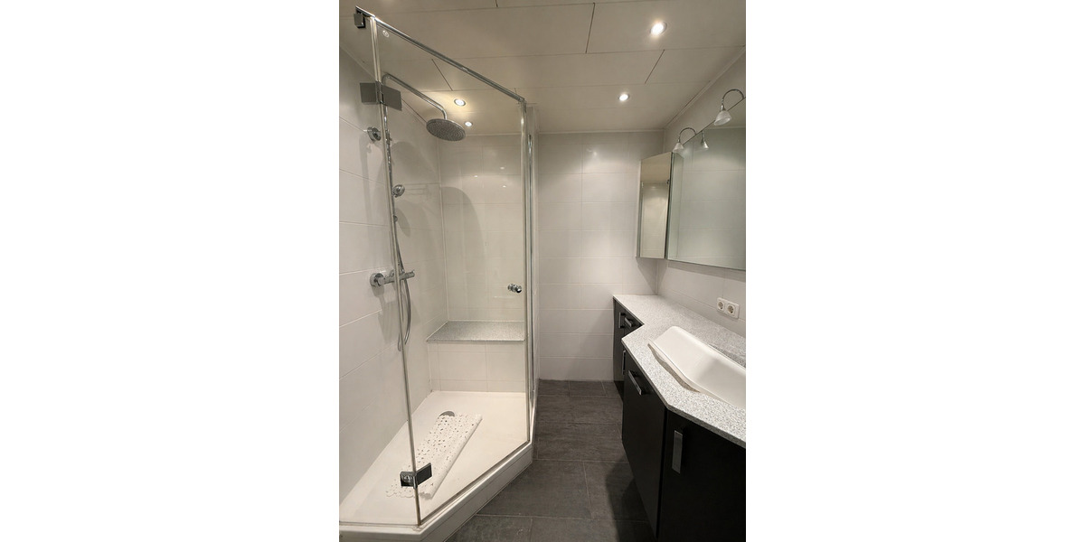 Etagenwohnung Erkrath Unterfeldhaus - 3 Zimmer, 82 m&sup2;, 229.000&euro; | Angebot:26435554