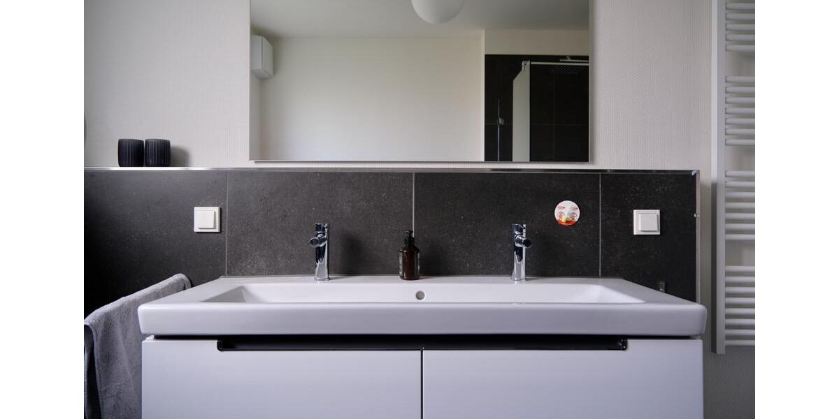 Reihenhaus Düsseldorf Stadtbezirk 3 - 6 Zimmer, 178 m&sup2;, 1.525.000&euro; | Angebot:27085428