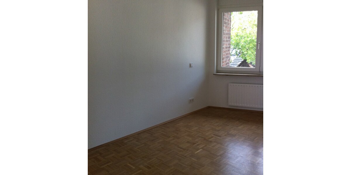 Essen-Frohnhausen 5 Zimmer - 120qm Maisonettewohnung mit modernem Bad - modernisiert - Penthouse - Maisonettenwohnung Essen Stadtbezirk III | Angebot:26490993