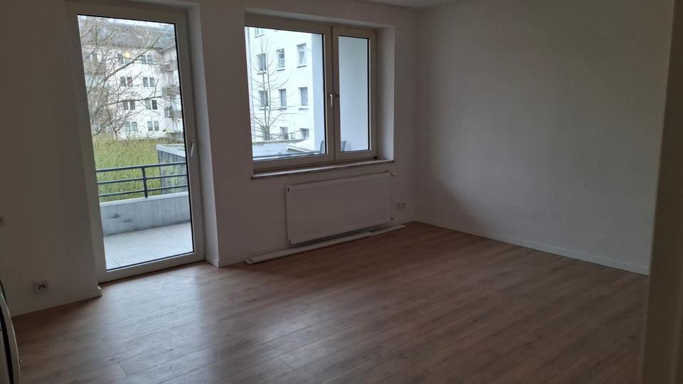 Etagenwohnung Duisburg Mittelmeiderich - 2 Zimmer, 52 m&sup2;, 680&euro; | Angebot:25616669