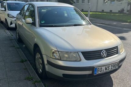 VW Passat 157.000 km 999 &euro; Mülheim 45472