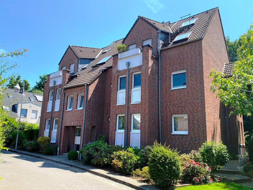 3 Zimmer Maisonette-Wohnung mit Garten in ruhiger Lage zimmer