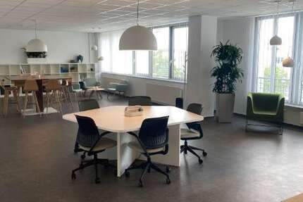 Büro in Neuss 1.589 € 45 m² zimmer
