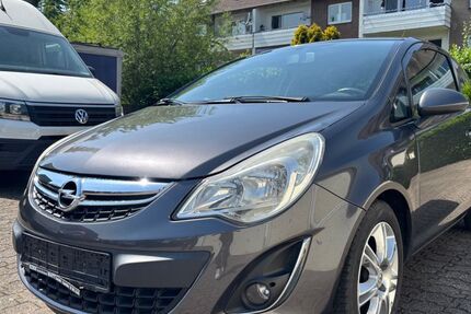 Opel Corsa 99.400 km 2.890 &euro; Duisburg 47226