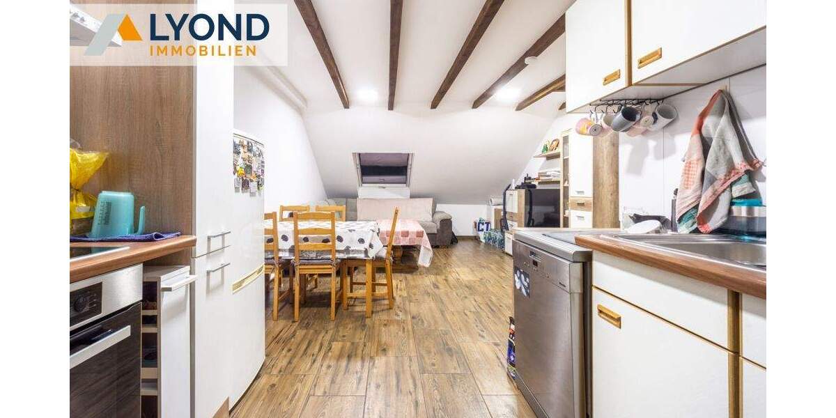 Etagenwohnung Moers Repelen - 4 Zimmer, 90 m&sup2;, 145.000&euro; | Angebot:25067353