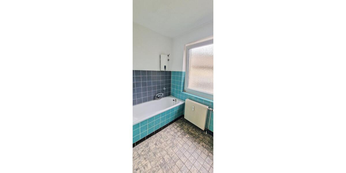 Etagenwohnung Duisburg Hamborn - 3.5 Zimmer, 59 m&sup2;, 360&euro; | Angebot:26335930