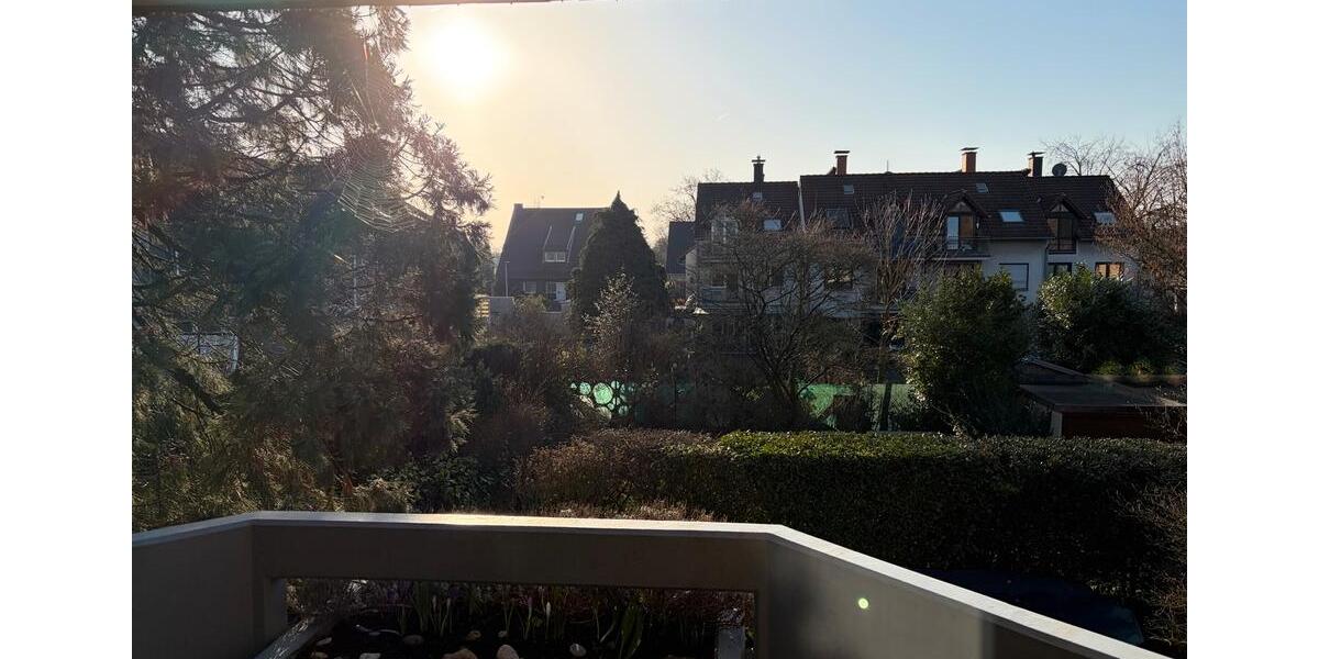 Etagenwohnung Oberhausen Schmachtendorf - 4 Zimmer, 95 m&sup2;, 1.470&euro; | Angebot:25311025