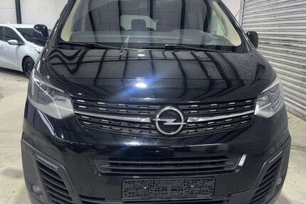 Opel Zafira Life 158.000 km 25.990 &euro; Hünxe 46569