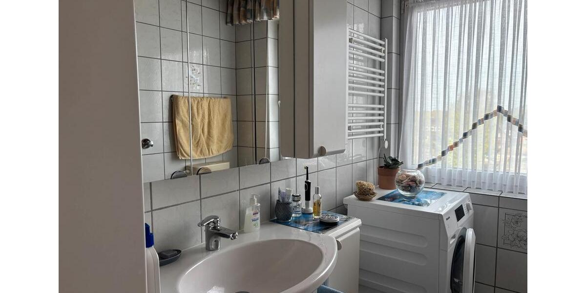 Etagenwohnung Bottrop Feldhausen - 2.5 Zimmer, 62 m&sup2;, 139.900&euro; | Angebot:26134568