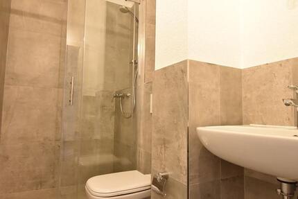 Saniert! Moderne 2-Zi-Whg mit Balkon am Beecker Marktplatz 2 zimmer