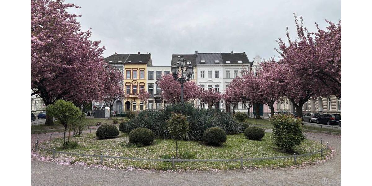 Mehrfamilienhaus, Wohnhaus Krefeld Stadtmitte - 1 Zimmer, 300 m&sup2;, 32.000&euro; | Angebot:26893015