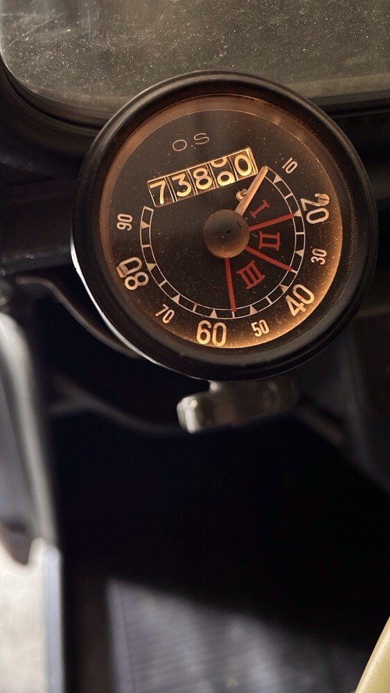 Citroen 2 CV 75.000 km 14.444 € Korschenbroich 41352